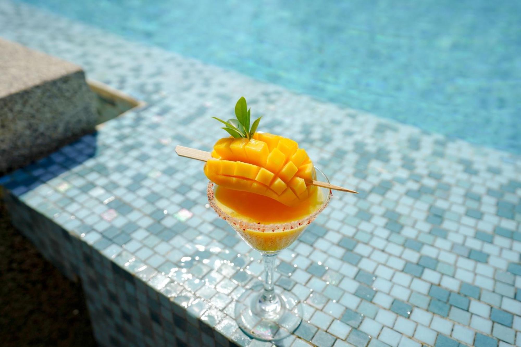 Express Patong By Ihg Resort 4*